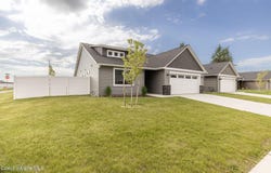 6407 W Bowmore Lane, Rathdrum, ID 83858