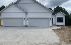 7118 KERRIE LANE, NORTON SHORES, MI 49456