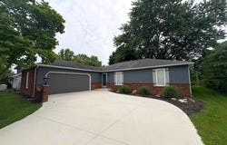 1515 Lofton Way, Fort Wayne, IN 46815