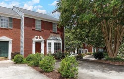 697 Anderson Walk, Marietta, GA 30062