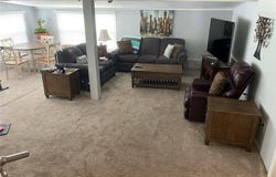 8 Morningside Drive, Paola, KS 66071