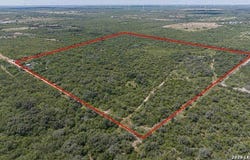 9652 CR 116, Beeville, TX 78102