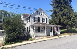 221 Diamond Street, Pen Argyl, PA 18072