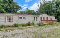 8 Marian Drive, Imperial, MO 63052