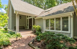 32 Whitley Drive, Chapel Hill, NC 27517