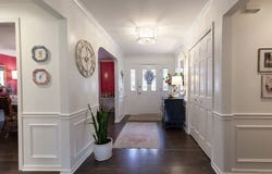 1010 Thunderbird Lane, Naperville, IL 60563