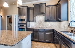 1902 Fountain Wood Drive, Euless, TX 76039