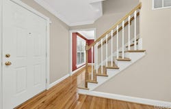 1266 Beaver Creek Road, Chesterfield, MO 63017