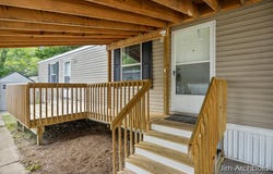 927 W Lake Drive, Fremont, MI 49412