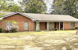 2104 N. Dudney, Magnolia, AR 71753