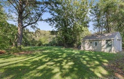 1677 W Lakewood Boulevard, Holland, MI 49424