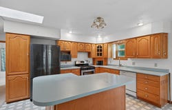 8210 GROVE AVENUE, Wisconsin Rapids, WI 54494