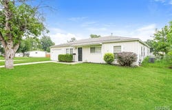 807 N Ponca Drive, Independence, MO 64056