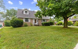 2752 Vinewood Drive, Speedway, IN 46224