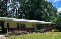 790 W Outer Drive, Oak Ridge, TN 37830