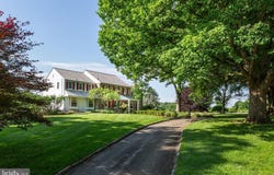 137 DAVIS ROAD, MALVERN, PA 19355