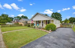 1569 East Sevier Avenue, Kingsport, TN 37664