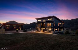 817 Neva View Lane, Mountain City, TN 37683