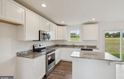 1496 FALCON LANE, CHAMBERSBURG, PA 17201