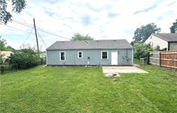 614 NE 66TH Terrace, Gladstone, MO 64118
