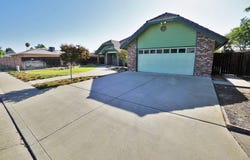 2479 Carter Way, Hanford, CA 93230