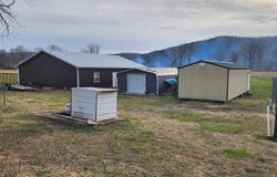 333 Manor Drive, Melbourne, AR 72556