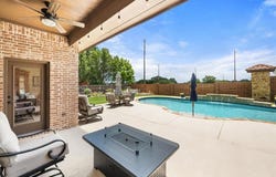 7202 Cattle Barron Court, Midlothian, TX 76065