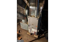 205 JONES AVENUE, BURLINGTON, NJ 08016