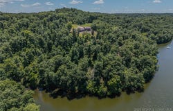 26450 Eaglepoint Road, Barnett, MO 65011