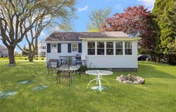 44 Kilburn Street, Charlestown, RI 02813