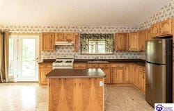 1020 Yates Chapel Road, Cecilia, KY 42701