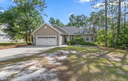95 Canal Drive, Southport, NC 28461
