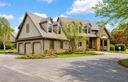 11205 Hampton Ridge Drive, Chardon, OH 44024