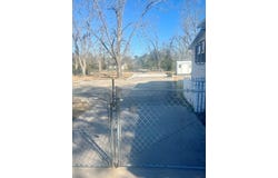 506 Washington Ave., Waycross, GA 31501
