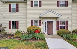124 CHRISTINE Drive, READING, PA 19606