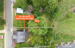 241 4th Avenue N, Taylorsville, NC 28681