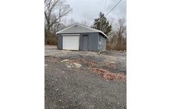 586 South County Trail, Exeter, RI 02822