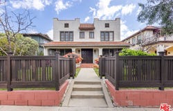 1966 N Van Ness Ave, Los Angeles, CA 90068