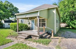 318 Mckenzie Street, Waxahachie, TX 75165