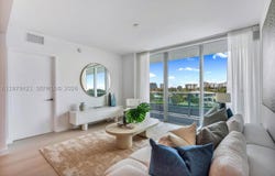 9201 E Bay Harbor Dr, Bal Harbour, FL 33154