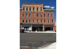 100-104 W Columbus Street, Kenton, OH 43326