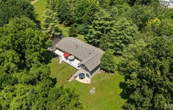 1255 Walnut Hill Farm Drive, Chesterfield, MO 63005