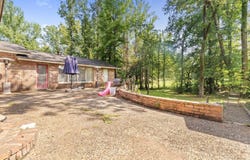 1 HILLCROFT ST, Pine Bluff, AR 71603