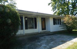 2284  County Road 620 N, Fairfield, IL 62837