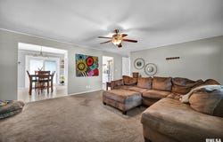 129 NORTHSHORE Drive, Morton, IL 61550