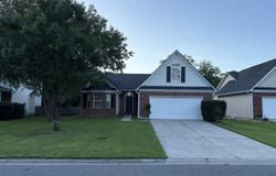 110 Summer Trace Drive, Summerville, SC 29485