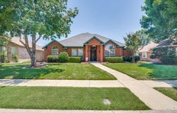 6110 Faringdon Lane, Rowlett, TX 75089