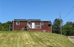 2103 Vermont Avenue, West Mifflin, PA 15122