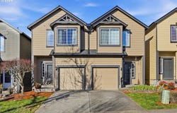 5827 SE 16TH Loop, Gresham, OR 97080