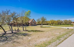 114 Woodlot Lane, Azle, TX 76020